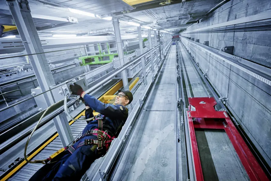 Çiftlik Asansör Bakımı